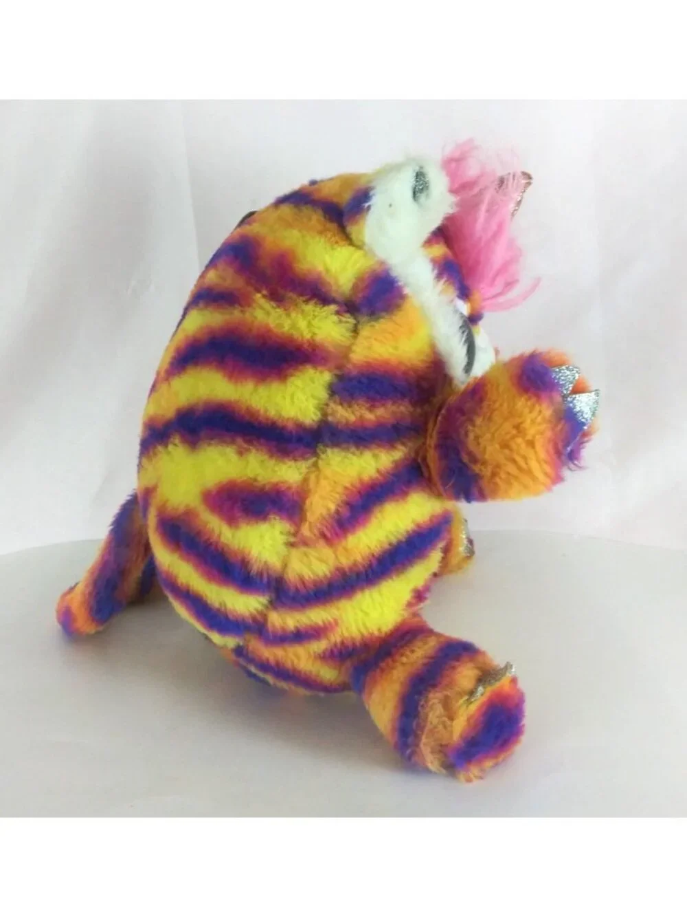 Zuru Rainbocorns Series 3 Wild Heart Surprise Roxy the Tigercorn 10